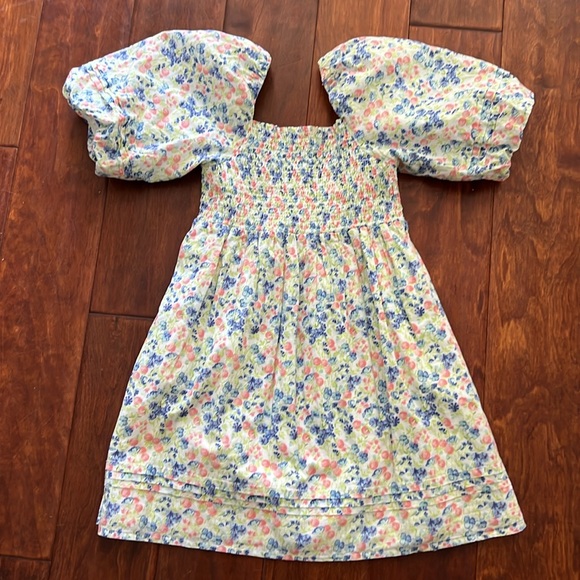 Janie and Jack girls floral puff sleeve dress - Picture 4 of 4